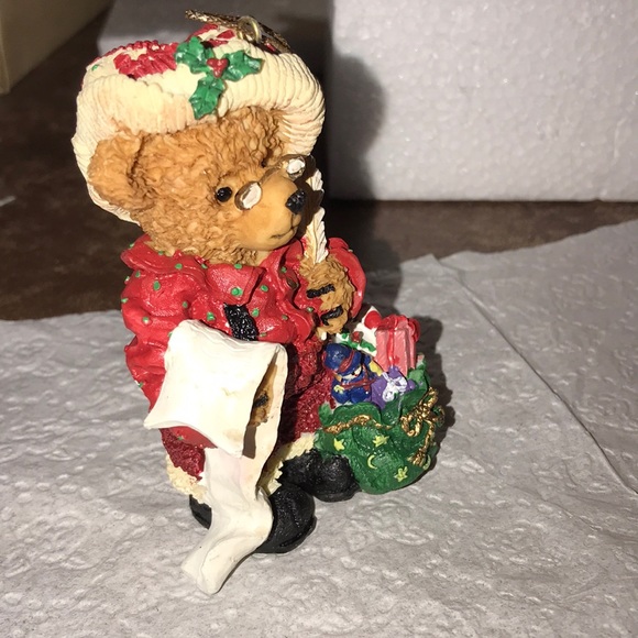 Mr Claus Teddy Bear w sack of gifts.  Adorable. - Picture 4 of 4
